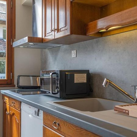 Appartement Pour 4 Personnes Proche Du Lac Sevrier Bagian luar foto
